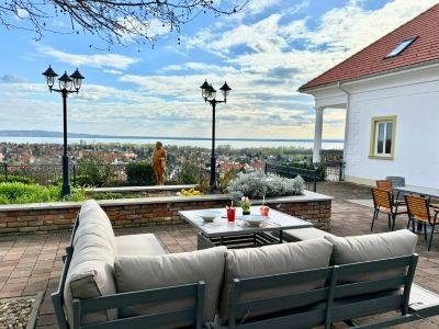 6170ec10 02ca 48c9 8af2 3c7dc6e6145f